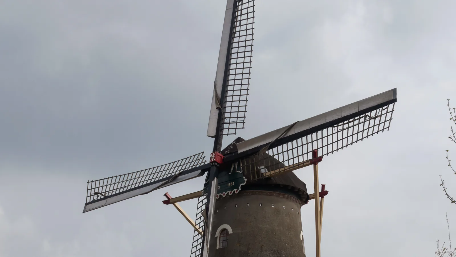 Zicht op de Coppensmolen in Zeeland (Noord-Brabant)