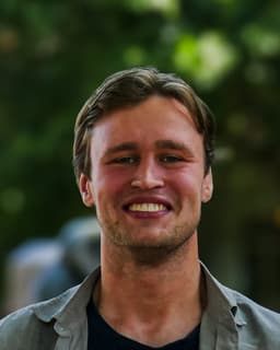 Aron van der Putten, founder, marketing bij Vindbaar.ai
