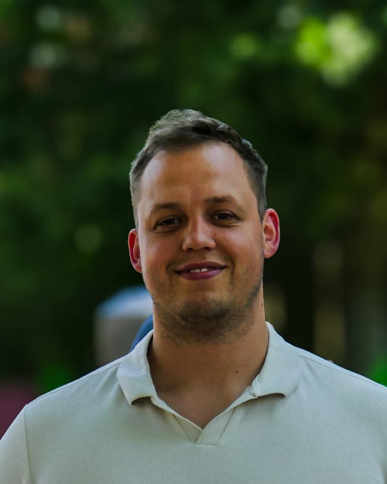 Jari van Bakel